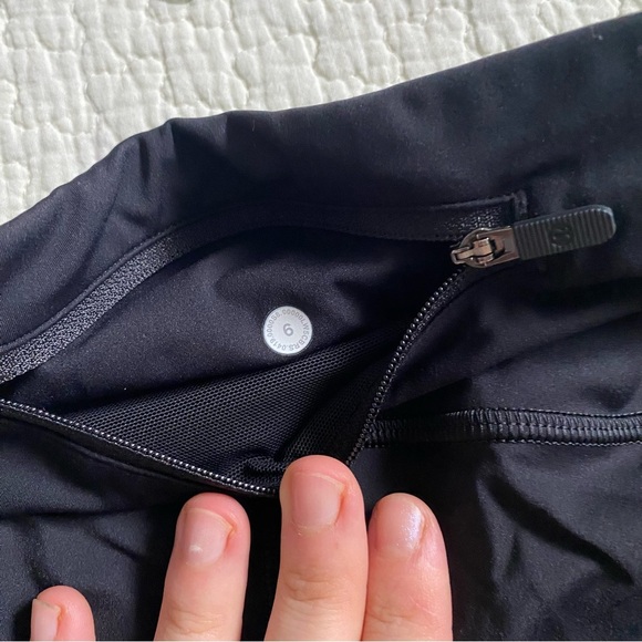 Lululemon Speed Wunder Tight 28" *Speckle Shine
Black / Deep Coal / Silver - Picture 5 of 11